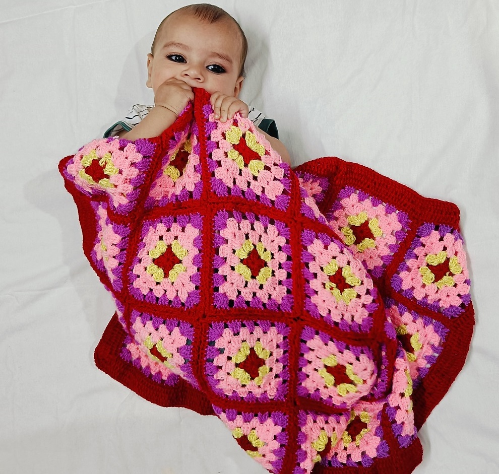 buy-crochet-items-bags-dress-blanket-dsavatns